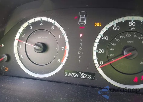 2010 Honda Accord 2.4 Lx z USA, uszkodzony, nr VIN 1HGCP2F35AA048189